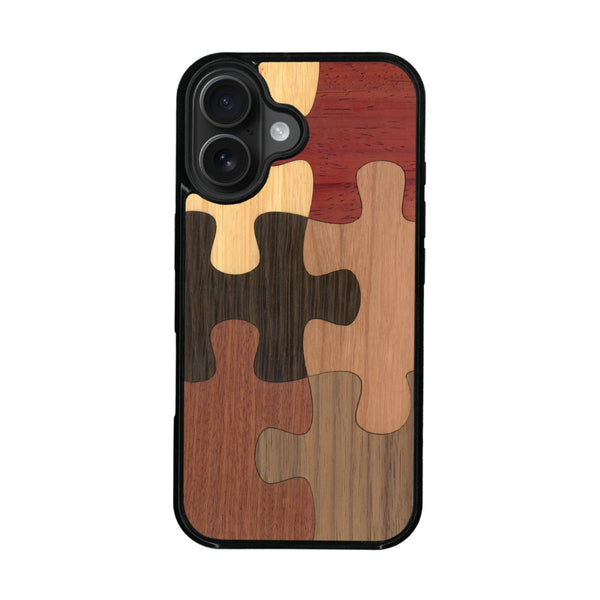 Coque de protection en bois véritable fabriquée en France pour iPhone 16 Plus représentant un puzzle en six pièces qui allie du chêne fumé, du noyer, du bambou, du padouk, du merisier et de l'acajou