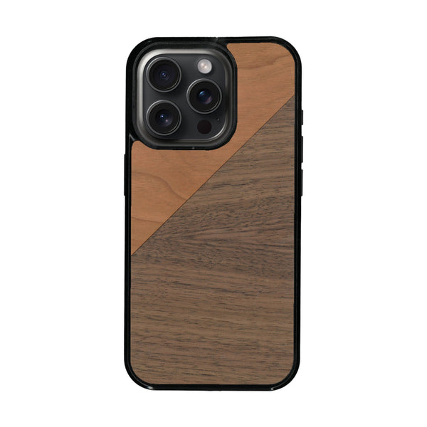 Coque de protection en bois véritable fabriquée en France pour iPhone 16 Pro Max + MagSafe® alliant du merisier et du noyer formant chacun un triangle avec une jointure en diagonale sur le thème de l'art abstrait