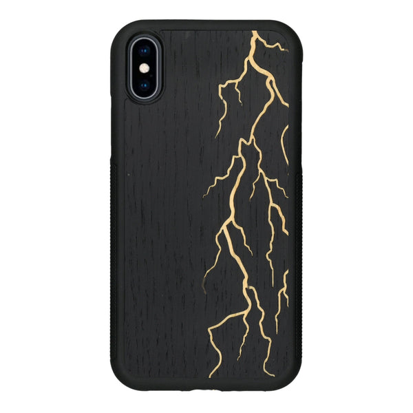 Coque de protection en bois véritable fabriquée en France pour iPhone X alliant plusieurs essences de bois pour représenter un éclair divin