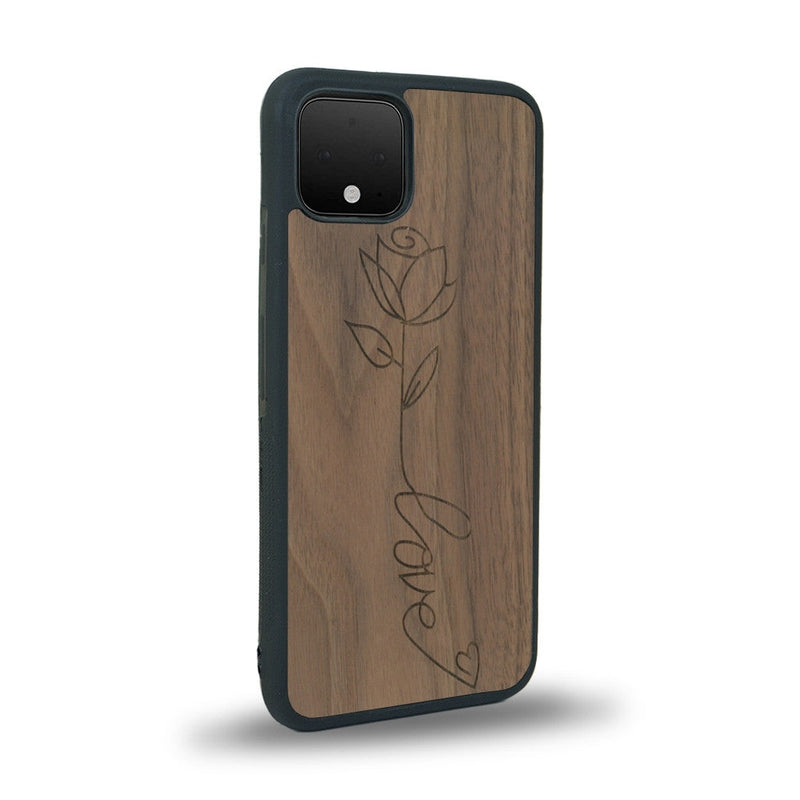 Coque de protection en bois véritable fabriquée en France pour Google Pixel 4 sur le thème de la fête des mères avec un motif représentant une fleur dont la tige forme le mot "love"