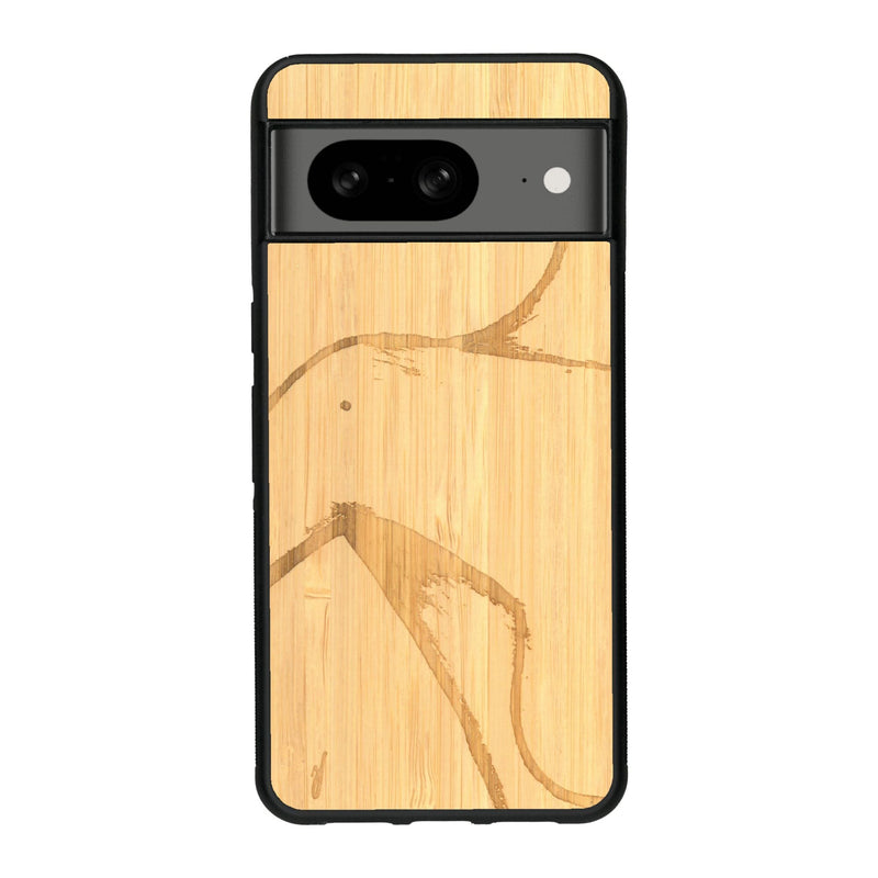 Coque de protection en bois véritable fabriquée en France pour Google Pixel 7A représentant une silhouette féminine dessinée à la main par l'artiste Maud Dabs