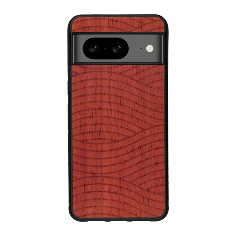 Coque de protection en bois véritable fabriquée en France pour Google Pixel 7A avec un motif moderne et minimaliste sur le thème waves et wavy représentant les vagues de l'océan