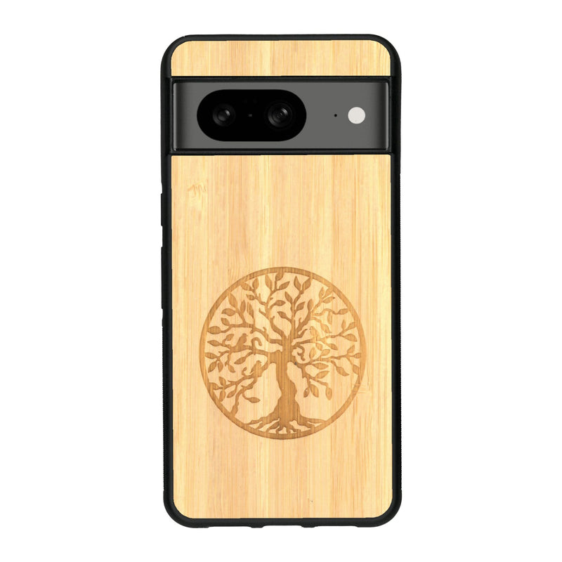 Coque de protection en bois véritable fabriquée en France pour Google Pixel 7A sur le thème de la spiritualité et du yoga avec une gravure zen représentant un arbre de vie