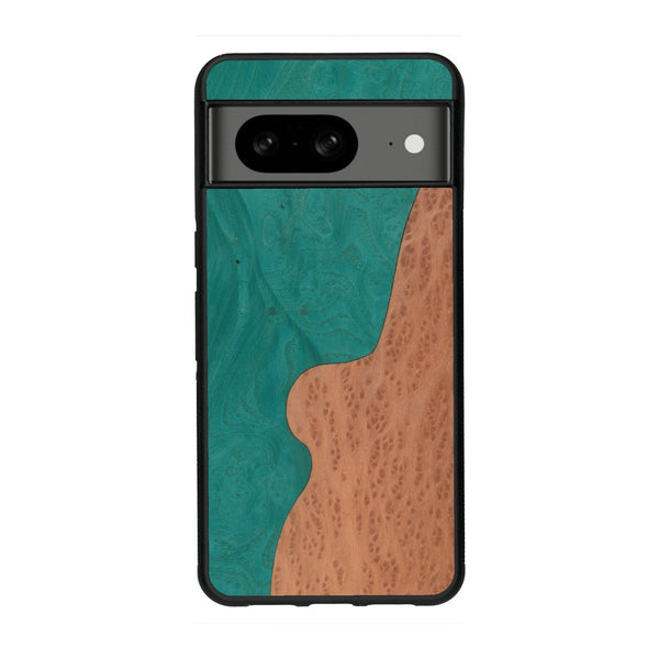 Coque de protection en bois véritable fabriquée en France pour Google Pixel 8 alliant plusieurs essences de bois pour représenter une plage paradisiaque