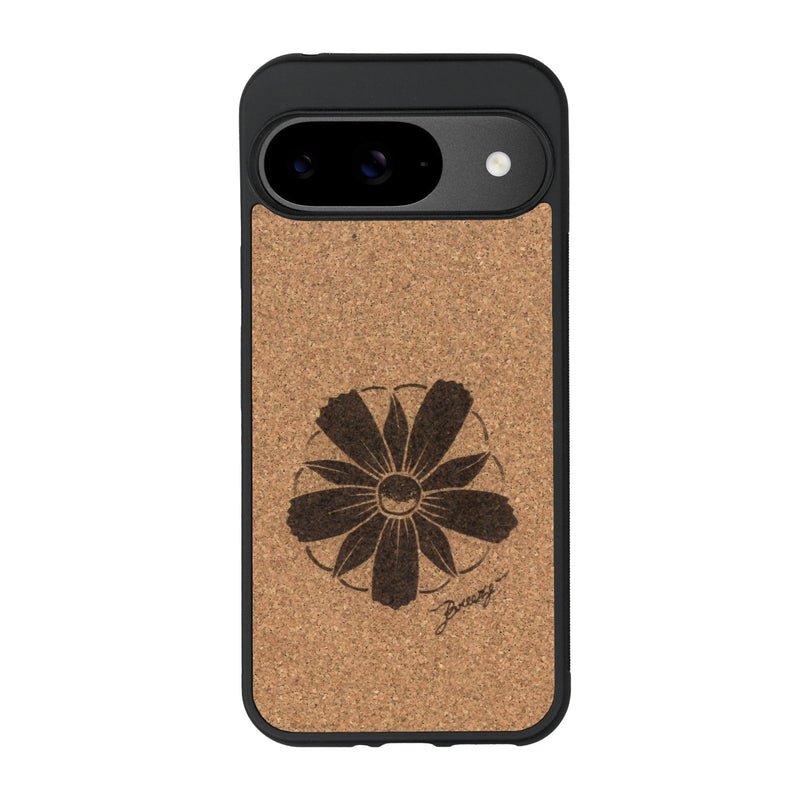 Coque de protection en bois véritable fabriquée en France pour Google Pixel 8A sur le thème des fleurs et de la montagne avec un motif de gravure représentant les pétales d'une fleur des montagnes