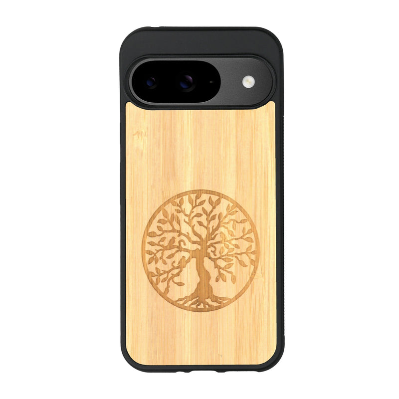 Coque de protection en bois véritable fabriquée en France pour Google Pixel 9 sur le thème de la spiritualité et du yoga avec une gravure zen représentant un arbre de vie