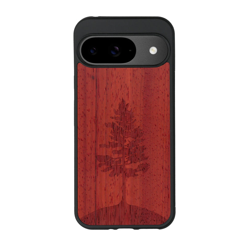 Coque de protection en bois véritable fabriquée en France pour Google Pixel 9 sur le thème de la nature, de la fôret et de l'écoresponsabilité avec une gravure représentant un arbre 