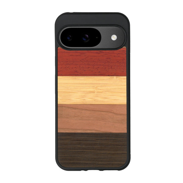 Coque de protection en bois véritable fabriquée en France pour Google Pixel 9 alliant des bandes horizontales de bambou, merisier, padouk, noyer et chêne fumé