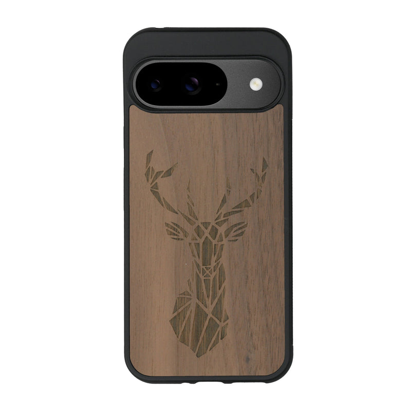 Coque de protection en bois véritable fabriquée en France pour Google Pixel 9 sur le thème de la nature et des animaux représentant une tête de cerf gométrique avec un design moderne et minimaliste