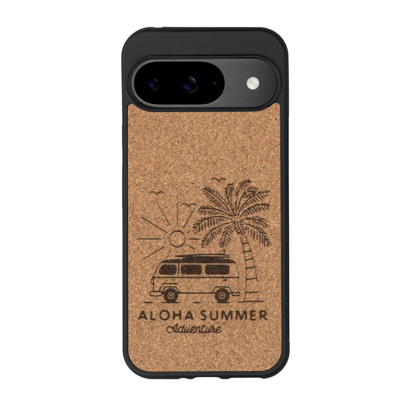 Coque de protection en bois véritable fabriquée en France pour Google Pixel 9 Pro sur le thème de la plage, de l'été et vanlife.