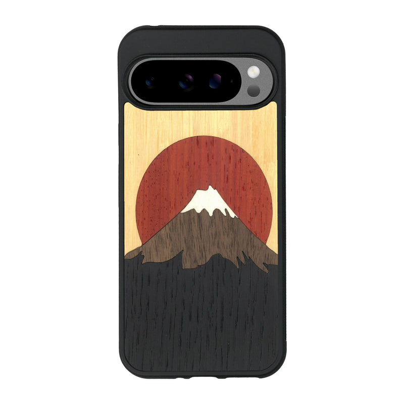 Coque de protection en bois véritable fabriquée en France pour Google Pixel 9 Pro XL alliant plusieurs essences de bois pour représenter le mont Fuji