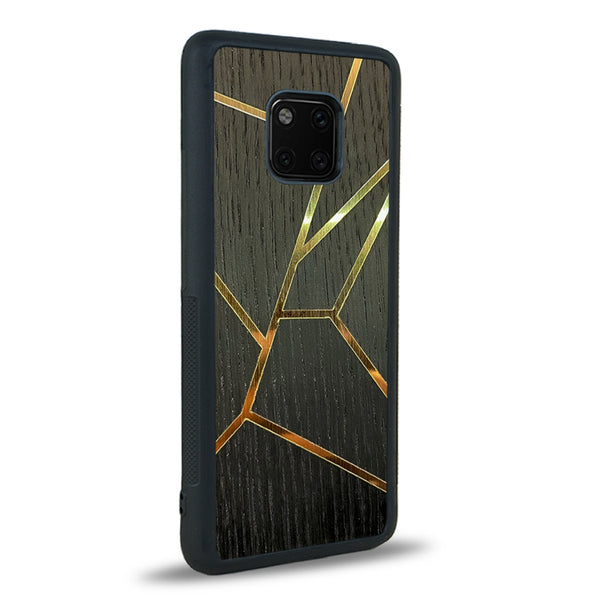 Coque de protection en bois véritable fabriquée en France pour Huawei Mate 20 Pro alliant plusieurs essences de bois pour représenter des fragments design