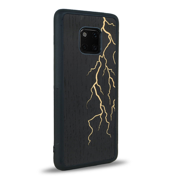 Coque de protection en bois véritable fabriquée en France pour Huawei Mate 20 Pro alliant plusieurs essences de bois pour représenter un éclair divin