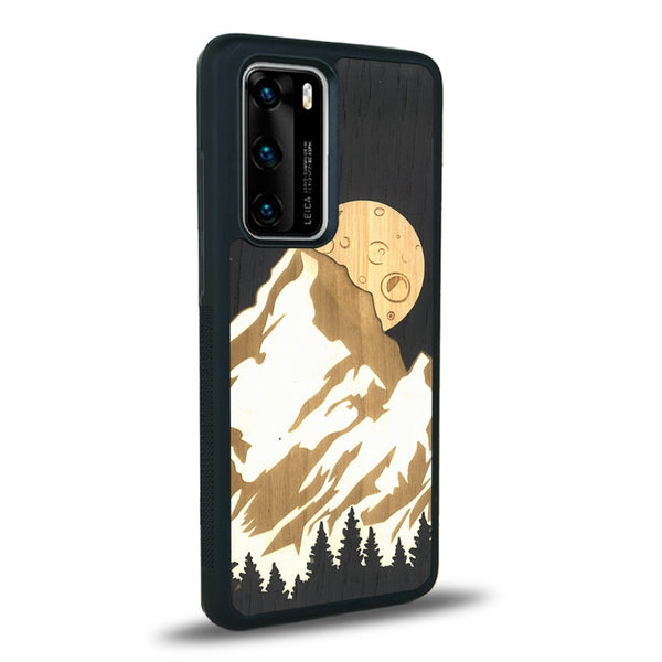 Coque de protection en bois véritable fabriquée en France pour Huawei P40 Pro alliant plusieurs essences de bois pour représenter le mont Everest