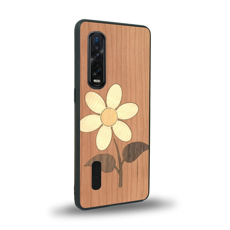 Coque de protection en bois véritable fabriquée en France pour Oppo Find X2 Pro alliant plusieurs essences de bois pour représenter une marguerite