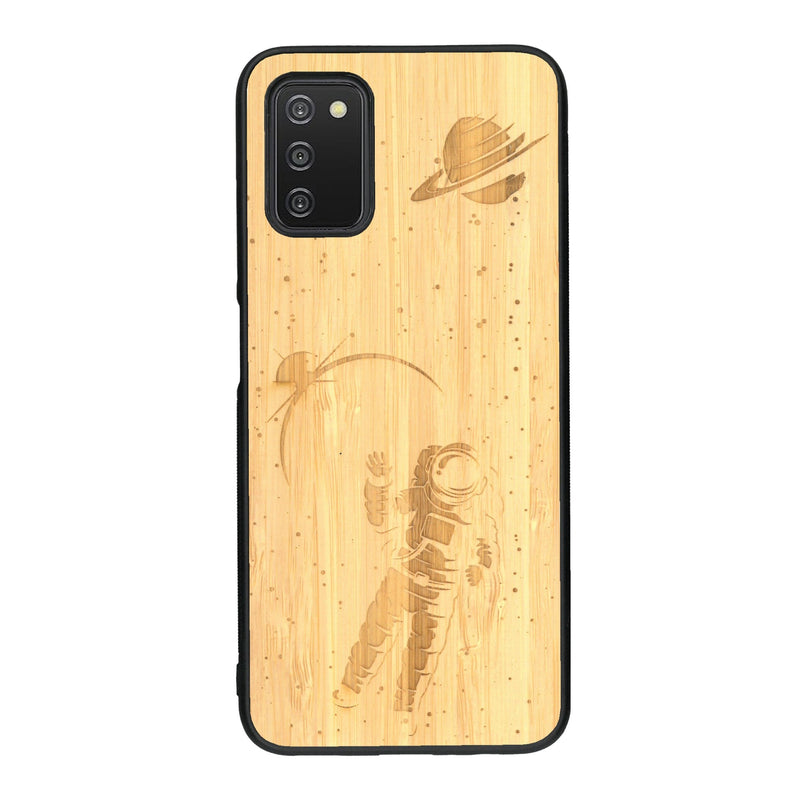 Coque de protection en bois véritable fabriquée en France pour Samsung A03S sur le thème des astronautes