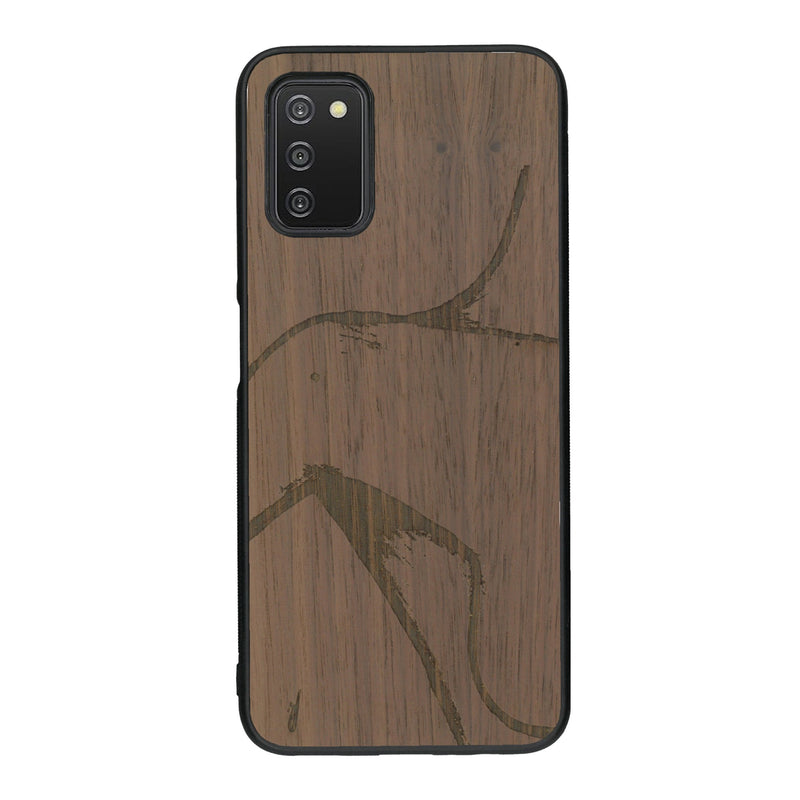 Coque de protection en bois véritable fabriquée en France pour Samsung A03S représentant une silhouette féminine dessinée à la main par l'artiste Maud Dabs