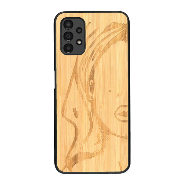 Coque de protection en bois véritable fabriquée en France pour Samsung A13 représentant une silhouette féminine épurée de type line art en collaboration avec l'artiste Maud Dabs