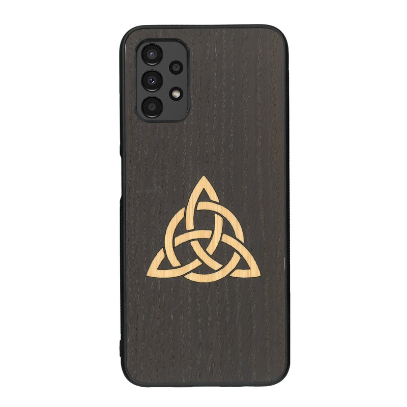 Coque de protection en bois véritable fabriquée en France pour Samsung A13 alliant du chêne fumé et du bambou représentant une triquetra