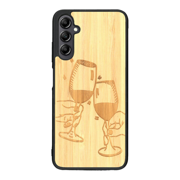 Coque de protection en bois véritable fabriquée en France pour Samsung A14 représentant une vue de face d'une flute de champagne dessinée à la main par l'artiste Maud Dabs