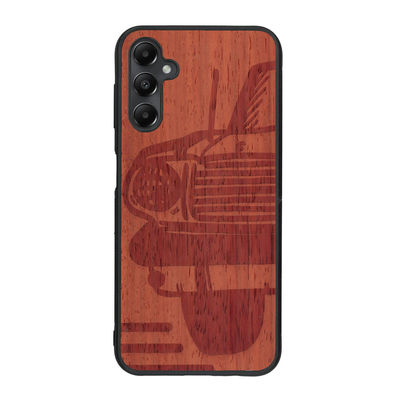 Coque de protection en bois véritable fabriquée en France pour Samsung A15 sur le thème de l'automobile avec une authentique Mustang