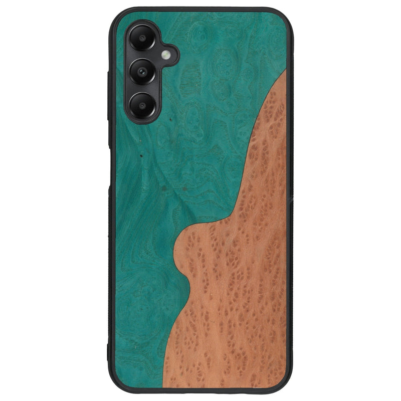 Coque de protection en bois véritable fabriquée en France pour Samsung A24 alliant plusieurs essences de bois pour représenter une plage paradisiaque