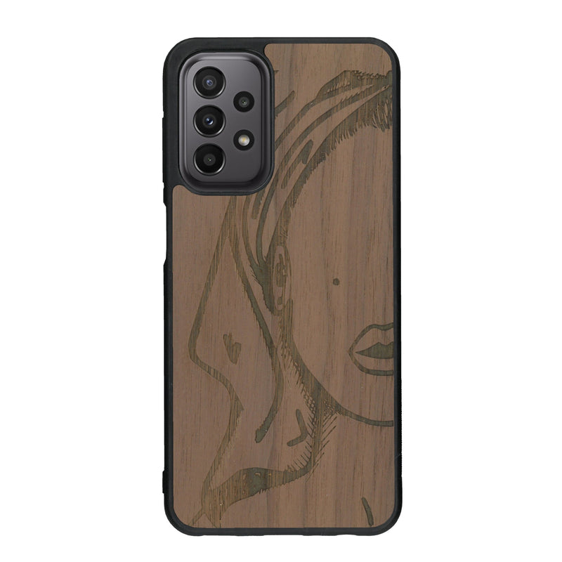 Coque de protection en bois véritable fabriquée en France pour Samsung A33 représentant une silhouette féminine épurée de type line art en collaboration avec l'artiste Maud Dabs