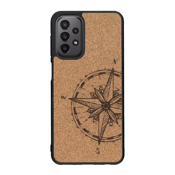 Coque de protection en bois véritable fabriquée en France pour Samsung A33 avec une gravure "rose des vents" sur le thème nautique et de l'océan qui s'inspire des boussoles de pirate