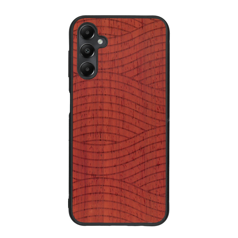 Coque de protection en bois véritable fabriquée en France pour Samsung A34 avec un motif moderne et minimaliste sur le thème waves et wavy représentant les vagues de l'océan