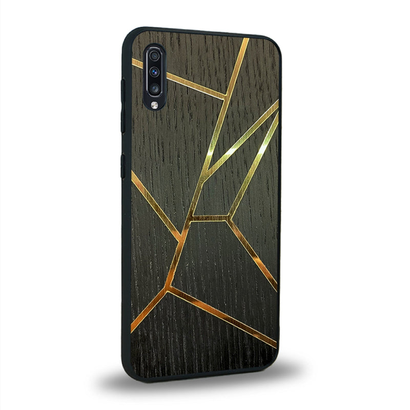 Coque de protection en bois véritable fabriquée en France pour Samsung A50 alliant plusieurs essences de bois pour représenter des fragments design