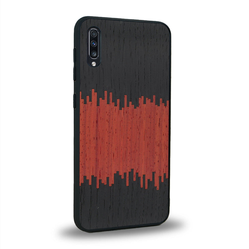 Coque de protection en bois véritable fabriquée en France pour Samsung A50 alliant plusieurs essences de bois pour représenter du magma en fusion