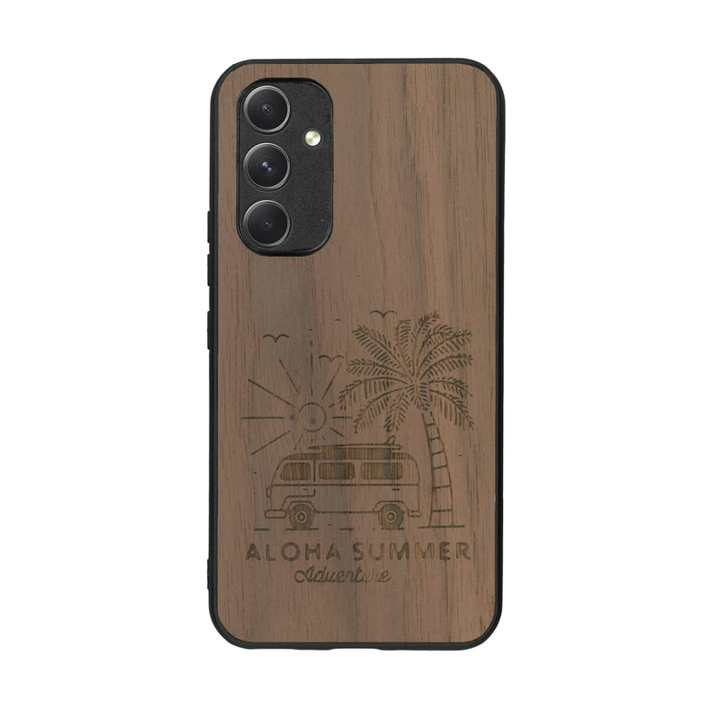 Coque de protection en bois véritable fabriquée en France pour Samsung A54 5G sur le thème de la plage, de l'été et vanlife.