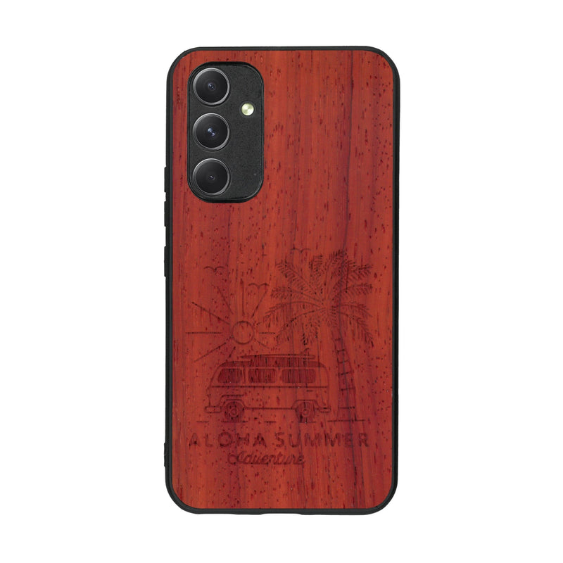 Coque de protection en bois véritable fabriquée en France pour Samsung A54 5G sur le thème de la plage, de l'été et vanlife.