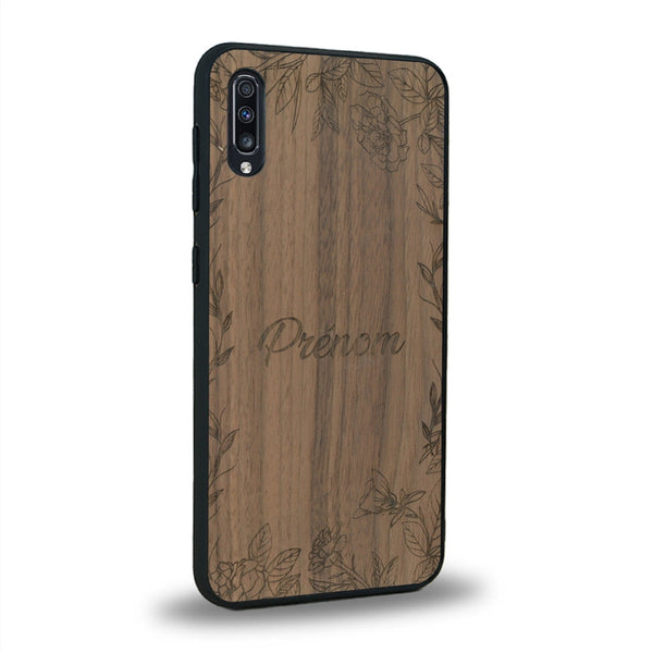 Coque de protection en bois véritable fabriquée en France pour Samsung A70 sur le thème de la fête des mères avec un motif représentant des fleurs et des feuilles