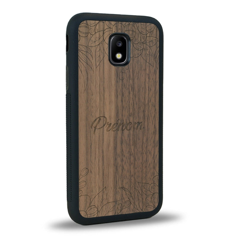 Coque de protection en bois véritable fabriquée en France pour Samsung J3 2017 sur le thème de la fête des mères avec un motif représentant des fleurs et des feuilles