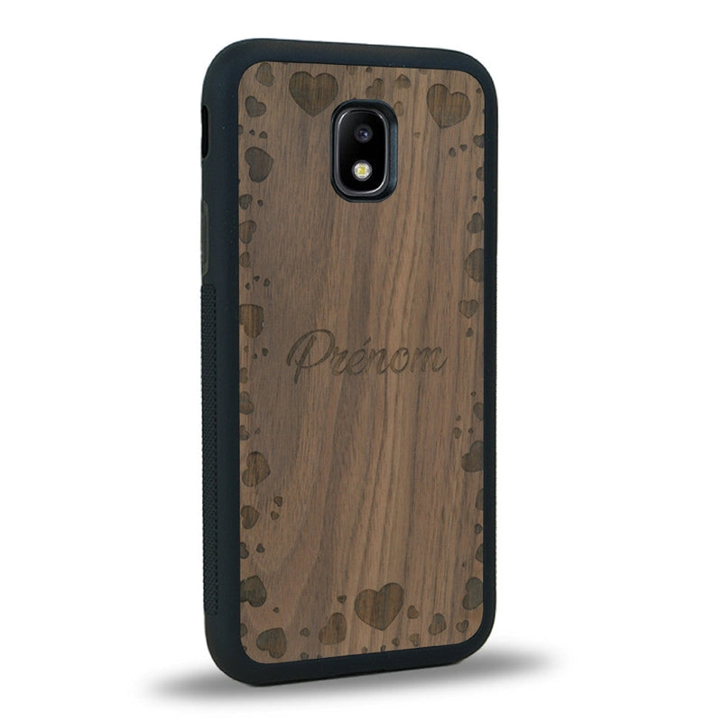 Coque de protection en bois véritable fabriquée en France pour Samsung J3 2017 sur le thème de la fête des mères avec un motif représentant des coeurs et des feuilles