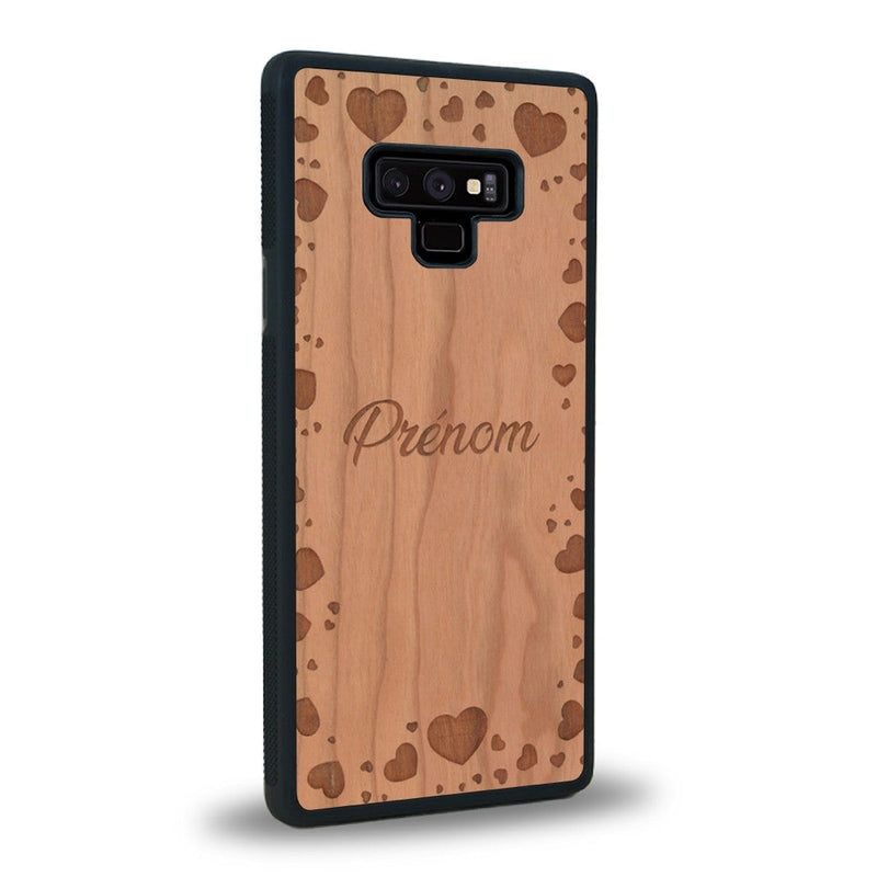 Coque de protection en bois véritable fabriquée en France pour Samsung Note 9 sur le thème de la fête des mères avec un motif représentant des coeurs et des feuilles