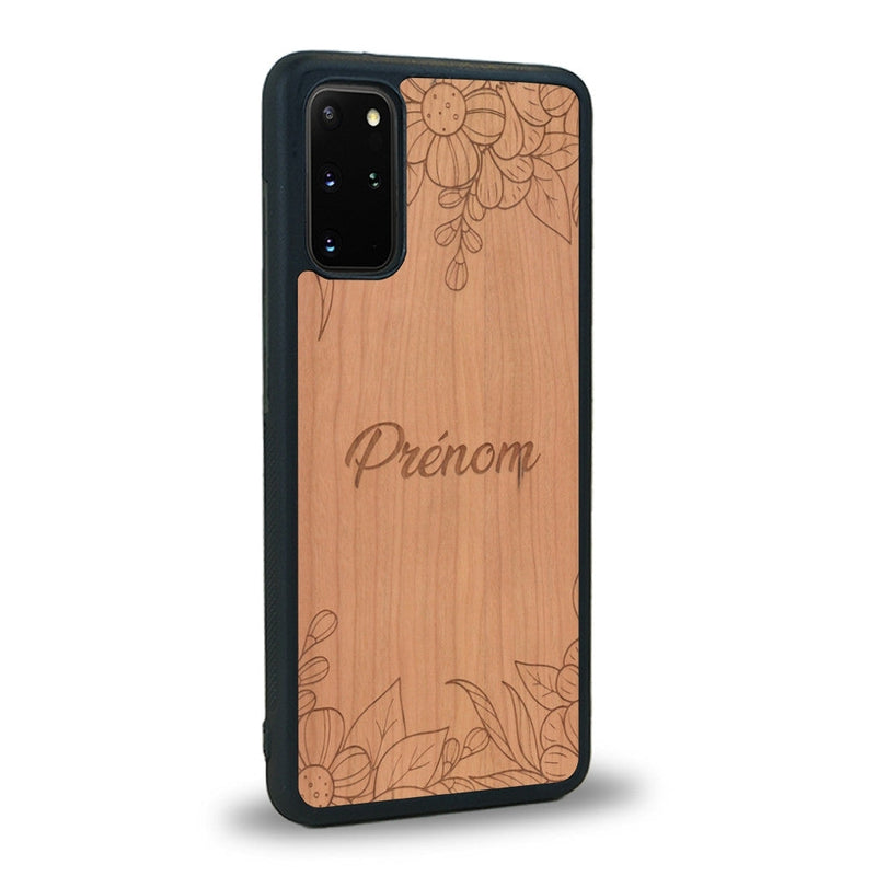 Coque de protection en bois véritable fabriquée en France pour Samsung S20 sur le thème de la fête des mères avec un motif représentant des fleurs et des feuilles