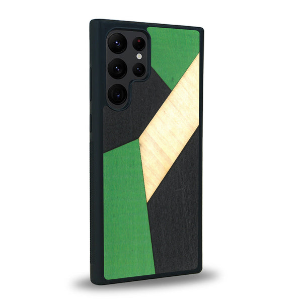 Coque de protection en bois véritable fabriquée en France pour Samsung S24 Ultra alliant du bambou, du tulipier vert et noir en forme de mosaïque minimaliste sur le thème de l'art abstrait