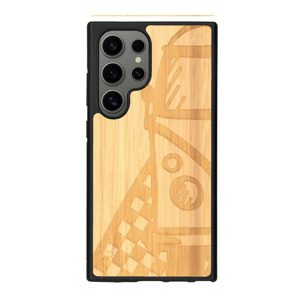 Coque de protection en bois véritable fabriquée en France pour Samsung S24 Ultra sur le thème du voyage avec un van combi