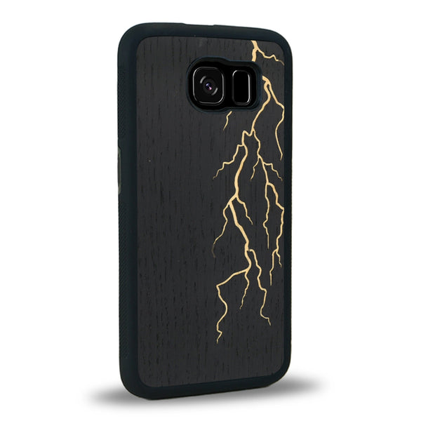 Coque de protection en bois véritable fabriquée en France pour Samsung S6E alliant plusieurs essences de bois pour représenter un éclair divin