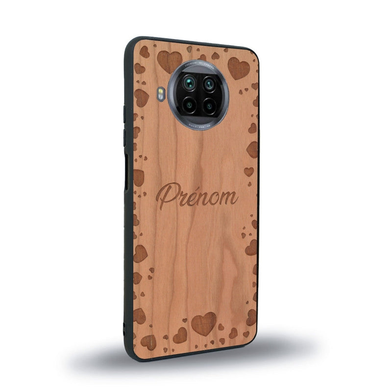 Coque de protection en bois véritable fabriquée en France pour Xiaomi Mi 10T Lite sur le thème de la fête des mères avec un motif représentant des coeurs et des feuilles