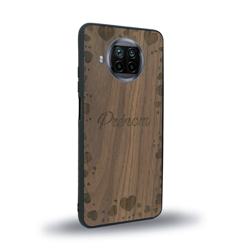 Coque de protection en bois véritable fabriquée en France pour Xiaomi Mi 10T Lite sur le thème de la fête des mères avec un motif représentant des coeurs et des feuilles