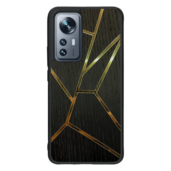 Coque de protection en bois véritable fabriquée en France pour Xiaomi Mi 12 5G alliant plusieurs essences de bois pour représenter des fragments design