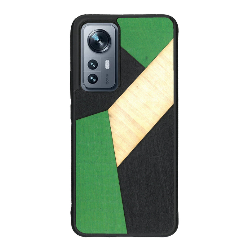 Coque de protection en bois véritable fabriquée en France pour Xiaomi Mi 12 5G alliant du bambou, du tulipier vert et noir en forme de mosaïque minimaliste sur le thème de l'art abstrait