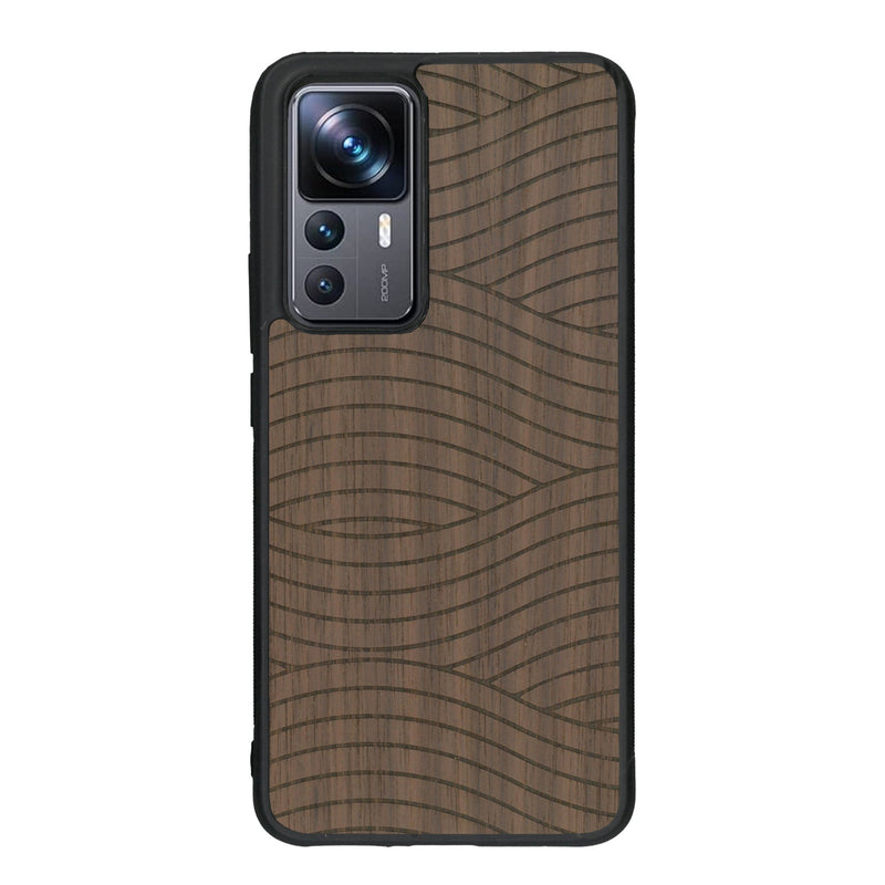 Coque de protection en bois véritable fabriquée en France pour Xiaomi Mi 12T Pro avec un motif moderne et minimaliste sur le thème waves et wavy représentant les vagues de l'océan