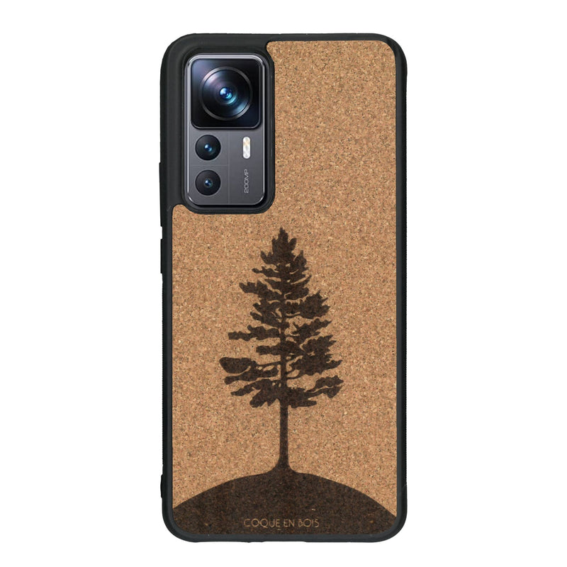 Coque de protection en bois véritable fabriquée en France pour Xiaomi Mi 12T Pro sur le thème de la nature, de la fôret et de l'écoresponsabilité avec une gravure représentant un arbre 