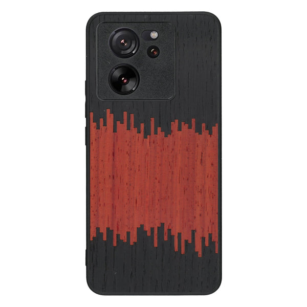 Coque de protection en bois véritable fabriquée en France pour Xiaomi Mi 13T alliant plusieurs essences de bois pour représenter du magma en fusion