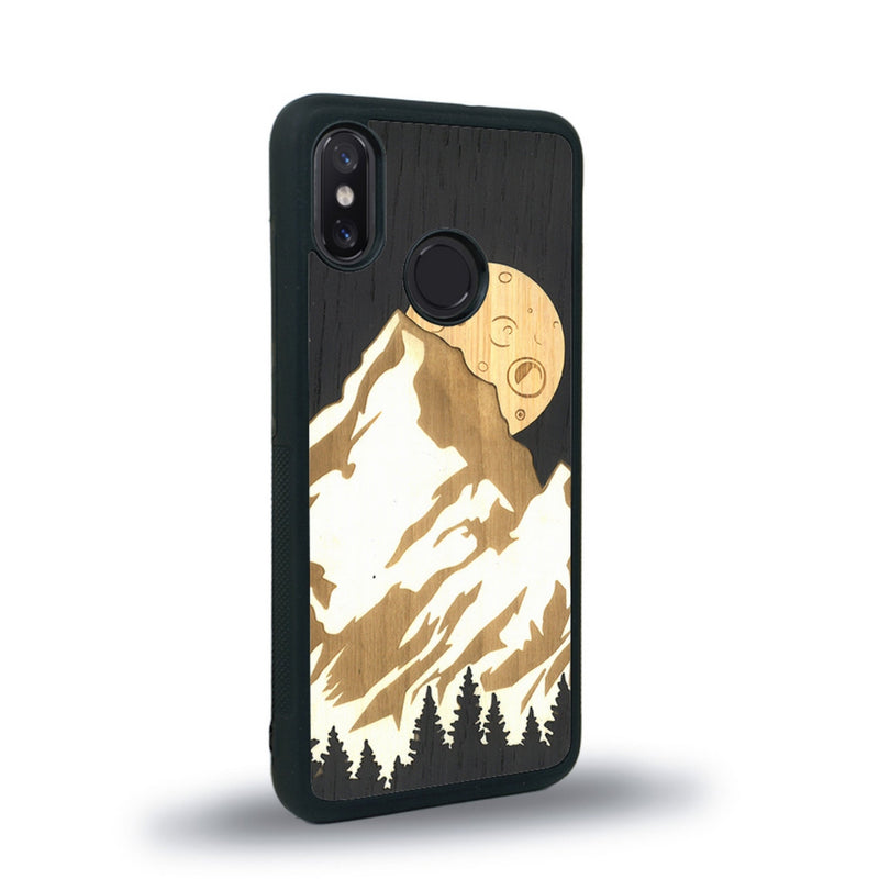 Coque de protection en bois véritable fabriquée en France pour Xiaomi Mi 8 alliant plusieurs essences de bois pour représenter le mont Everest