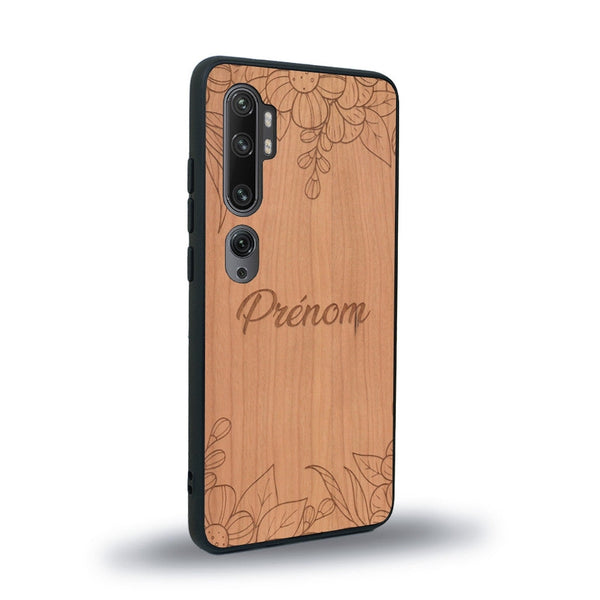 Coque de protection en bois véritable fabriquée en France pour Xiaomi Mi Note 10 Pro sur le thème de la fête des mères avec un motif représentant des fleurs et des feuilles